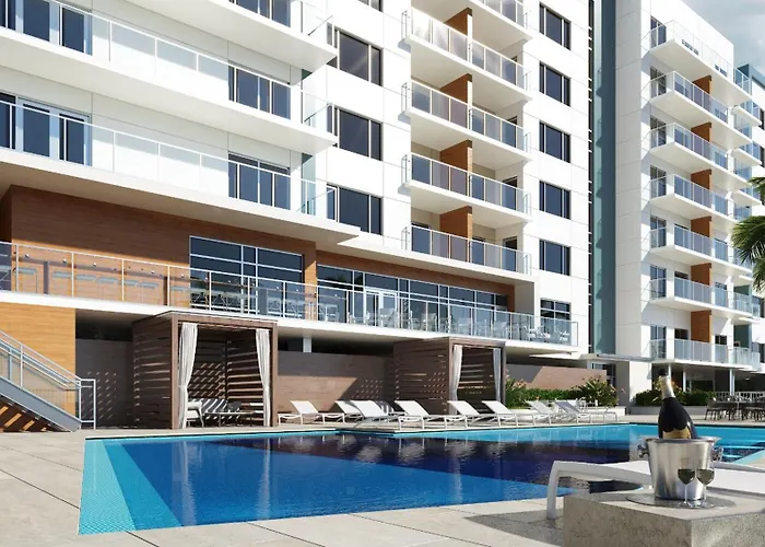 Cw Hotel