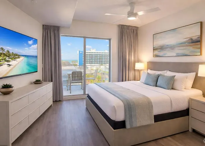 Cw Hotel